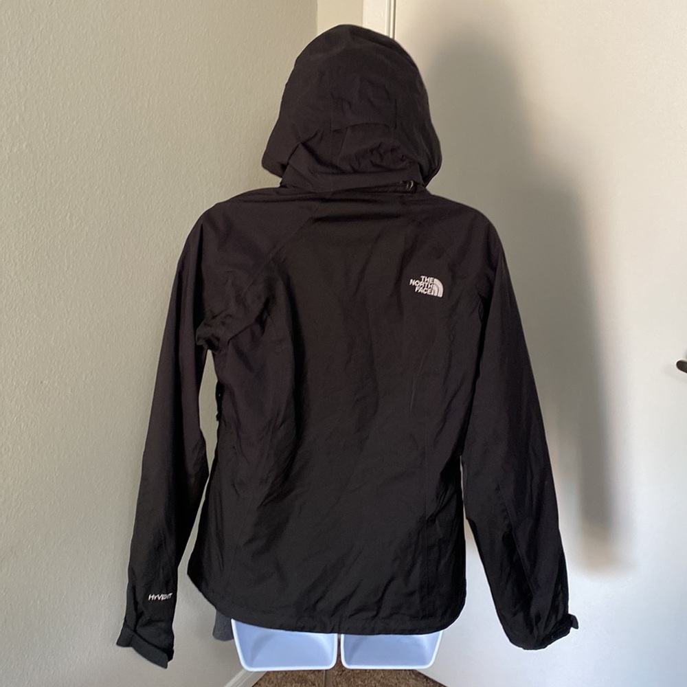 North Face Outerwear Jacket - Picture 7 of 15
